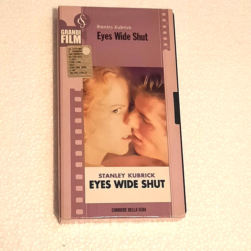 Eyes wide shut stanley - eyes,
